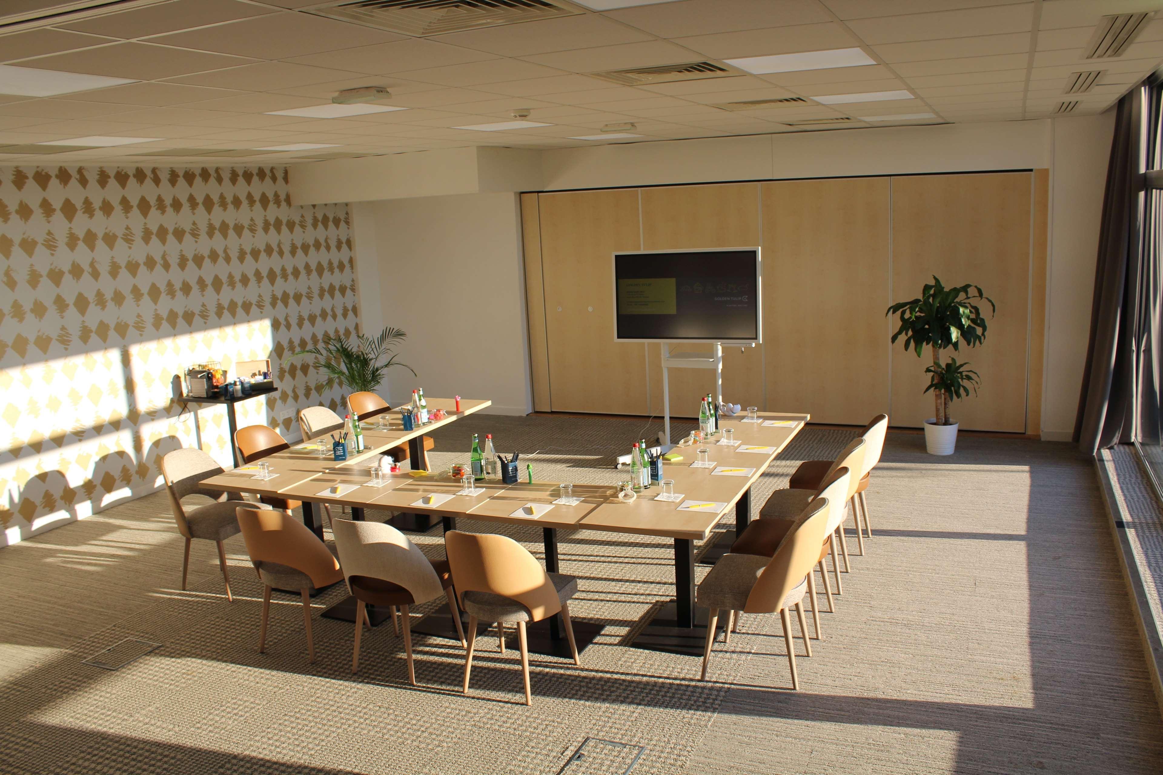Golden Tulip Roissy Saint Witz Ξενοδοχείο Εξωτερικό φωτογραφία